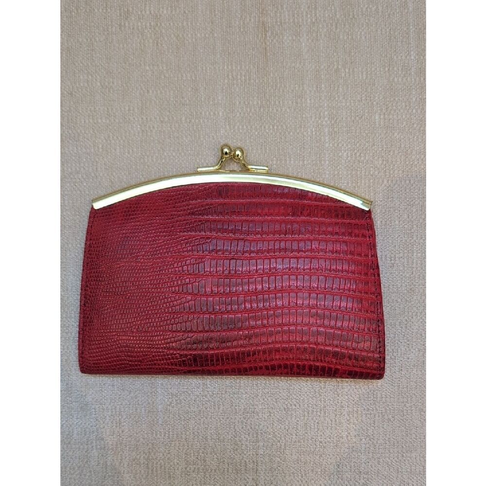 Vera Pelle Red Reptile Textured Leather Kiss Lock Clutch Wallet